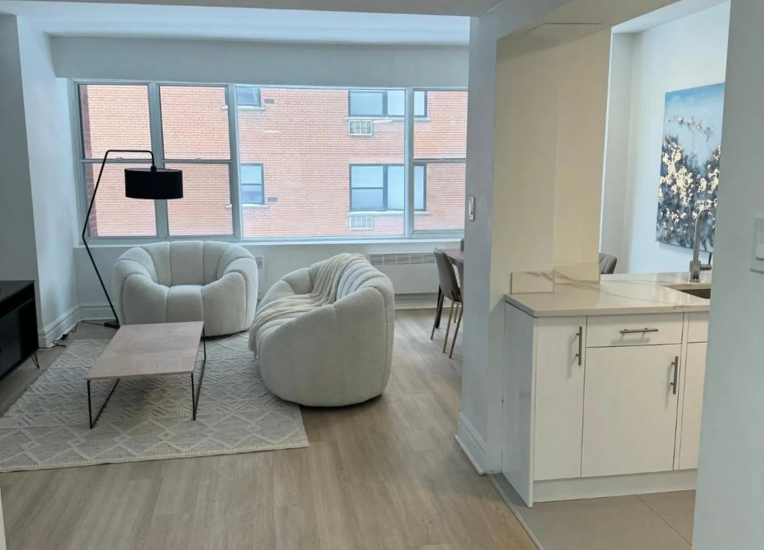 Apartment Westmount Place Montreal